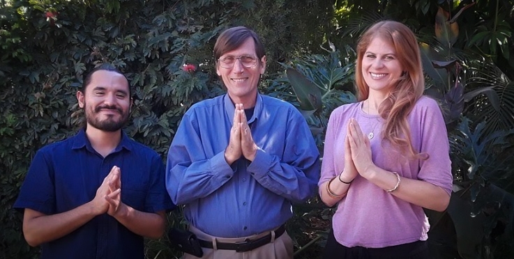 happy devotees